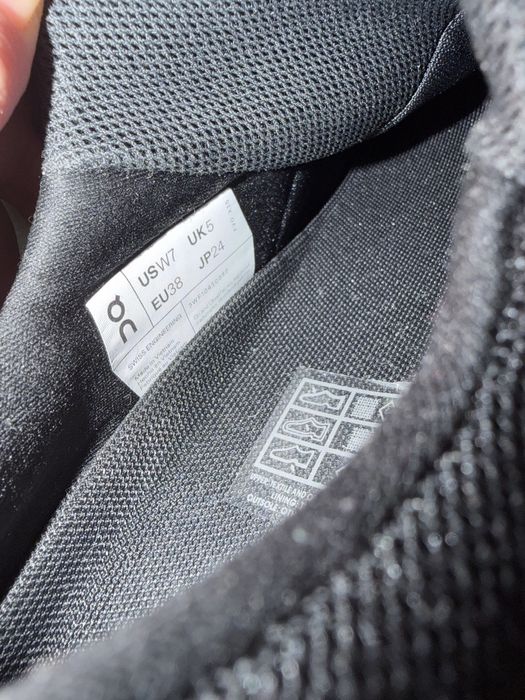 Кроссовки On cloude