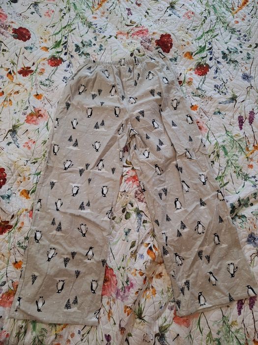 Set Pijama cu pinguini