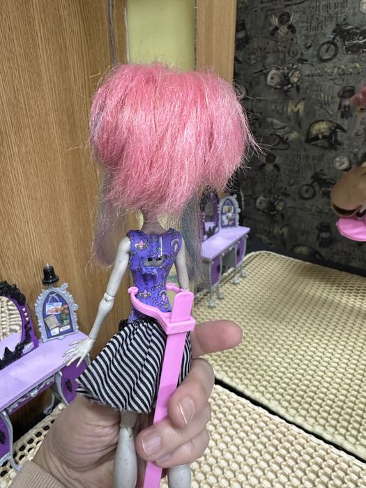 Продам куклу монстр хай!