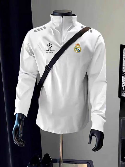 Спортивки для любителей футбола