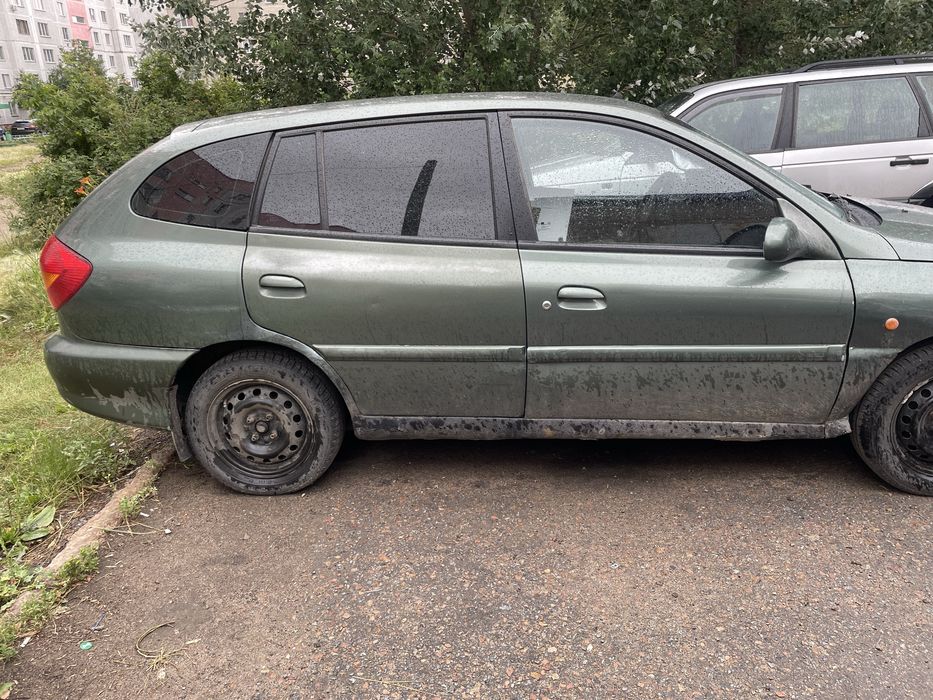 Киа Рио 2001г 1.3