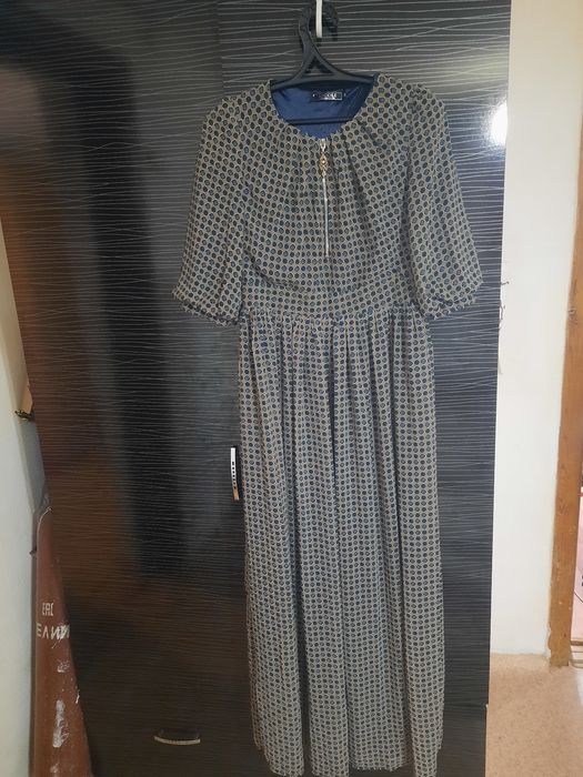 Продам все платье