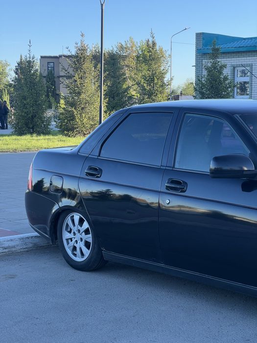 Lada Priora седан 2013