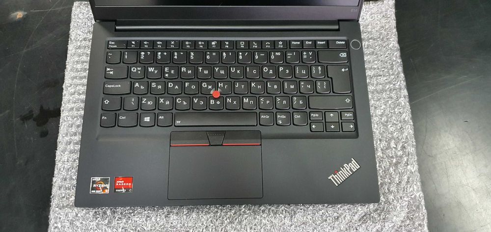 Употребяван Lenovo ThinkPad E14 Gen 2 Ryzen 5, 8GB, 256GB - 6 месеца гаранция