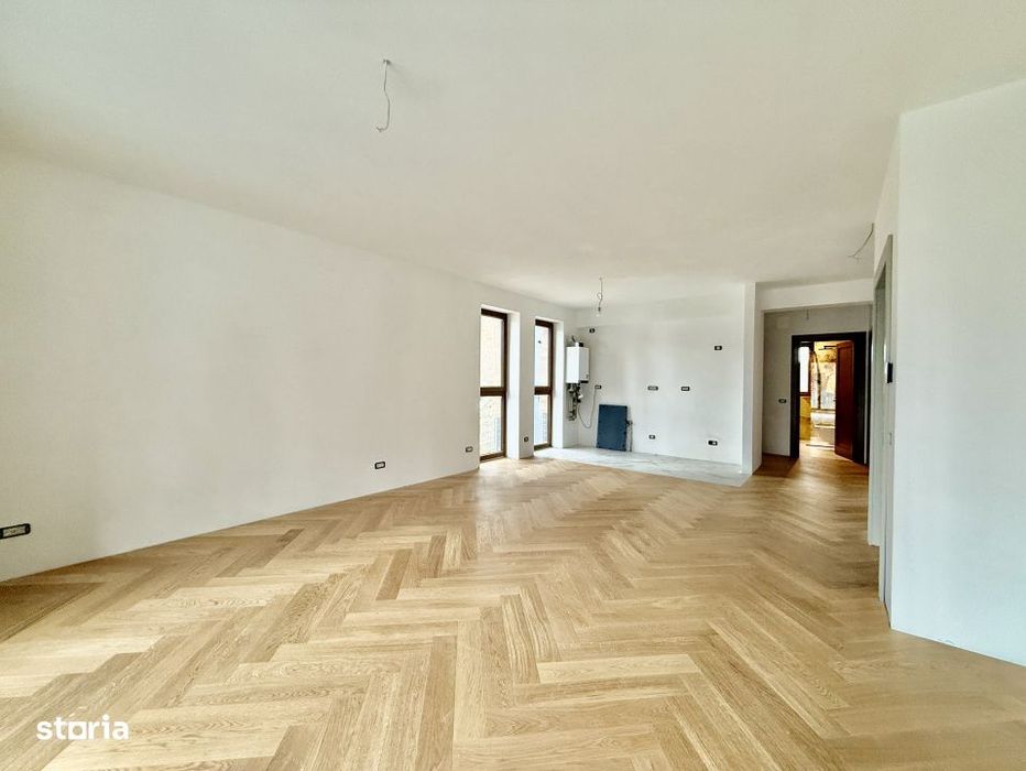 Apartament la parter cu gradina proprie, in Foresti Sinaia. In inima n