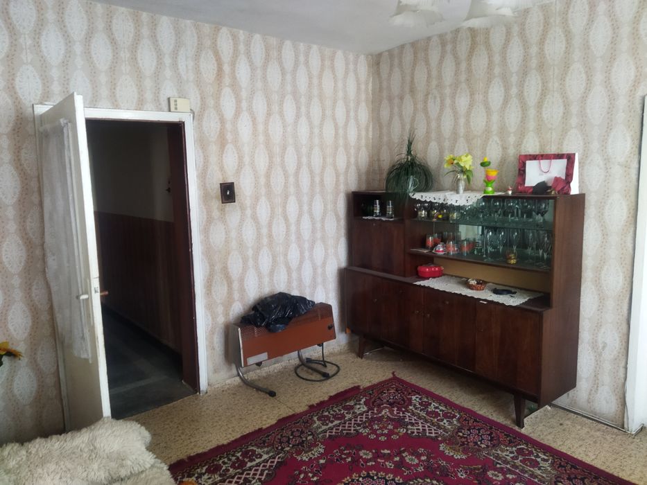 Продава се Четиристаен апартамент в Смолян, Горно Райково - 118 кв.м за 1017 €/кв.м - Снимка #5