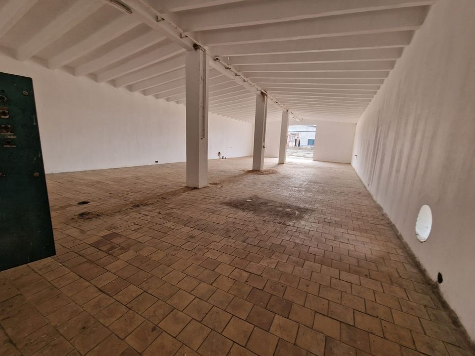 Teren si construcții Podu Turcului