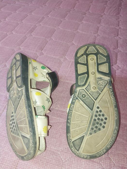 Продам.    Обувь 2 за 1000