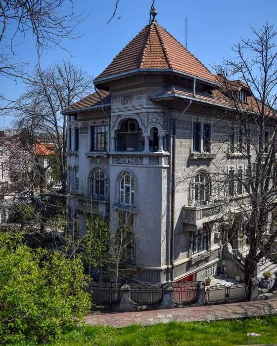 Servicii de evaluari bunuri mobile si imobile.