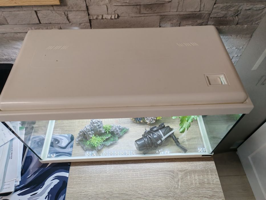 Acvariu/ Terariu 54 litri