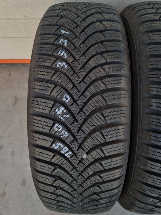 Зимни гуми 4 броя HANKOOK Winter Icept RS2 185 60 R15 дот 3521