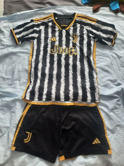 Футбольная форма ювентус