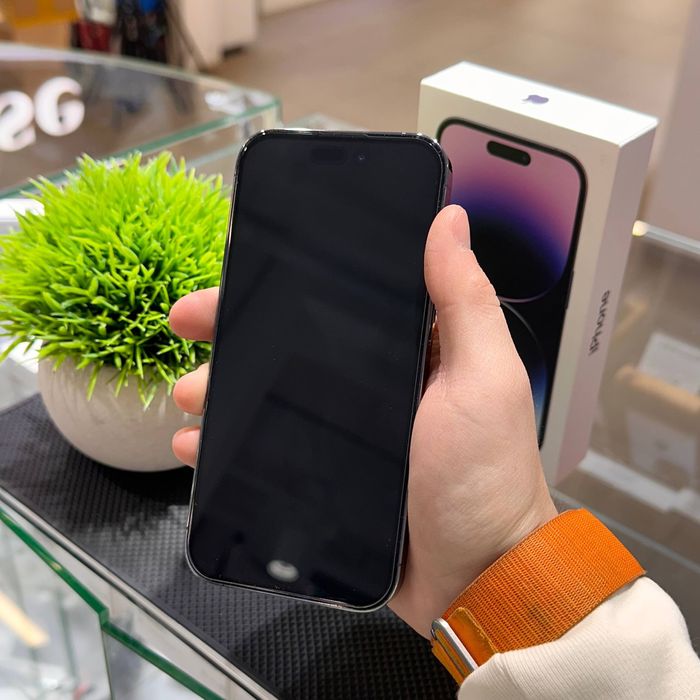 iPhone 14 Pro 256gb 100% | iStore