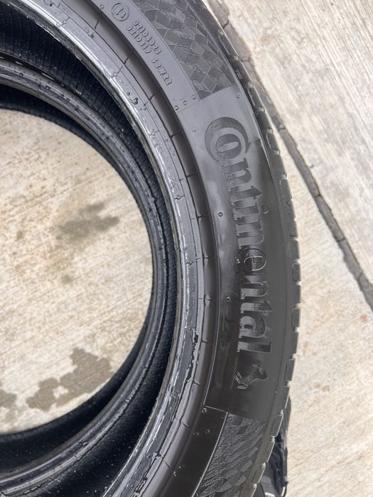 Set Anvelope Continental ultra contact 195/55/20 excelente