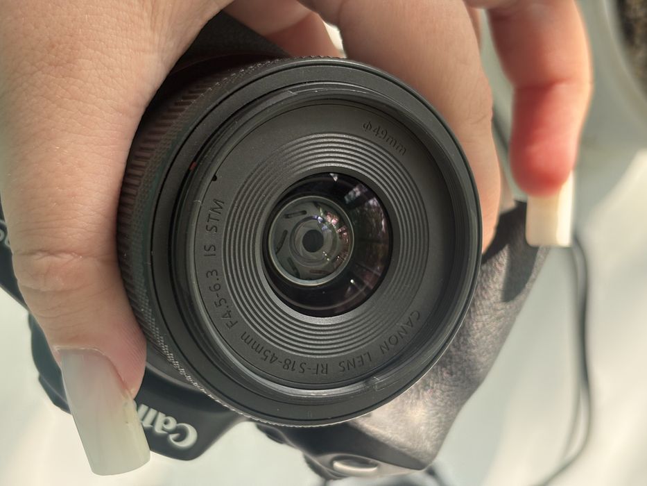 Canon EOS R50 15-45mm