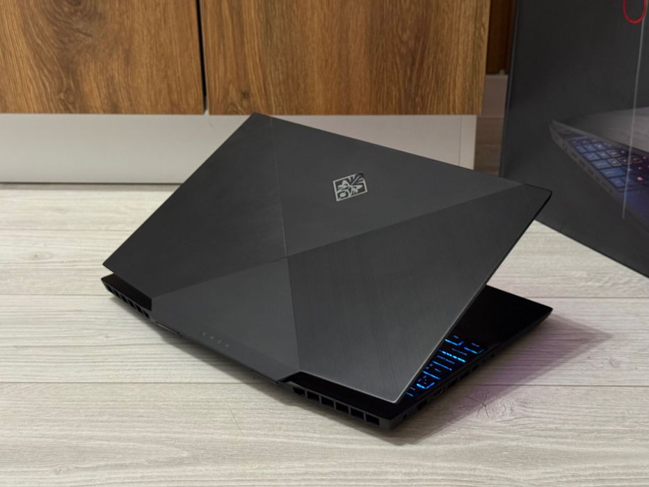 RTX 2070 8gb/ i7 / 1512gb /16gb ram/ 15.6 IPS 144hz/Omen / RGB/ B&O audio