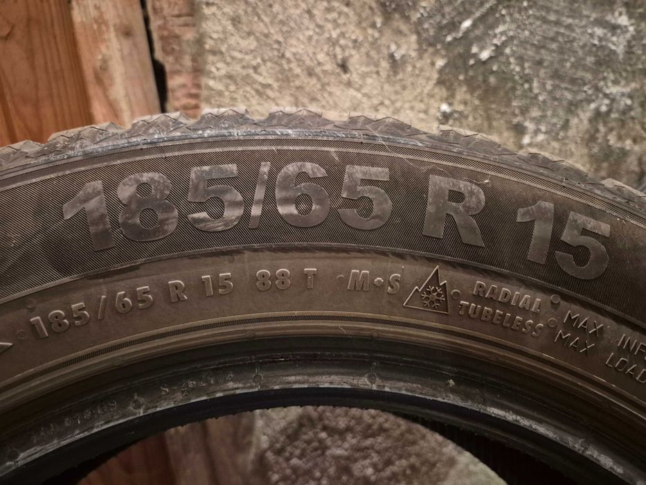 Зимни гуми 185/65/15 Дот 22-ра