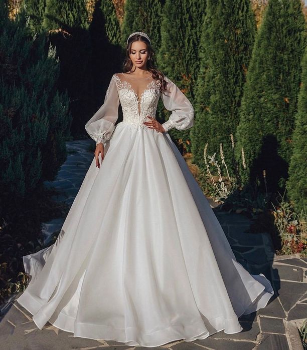 Продам НОВОЕ свадебное платье