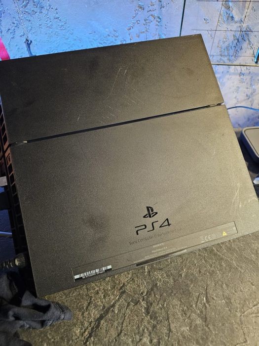 Конзола Sony Playstation 4 CUH-1216A