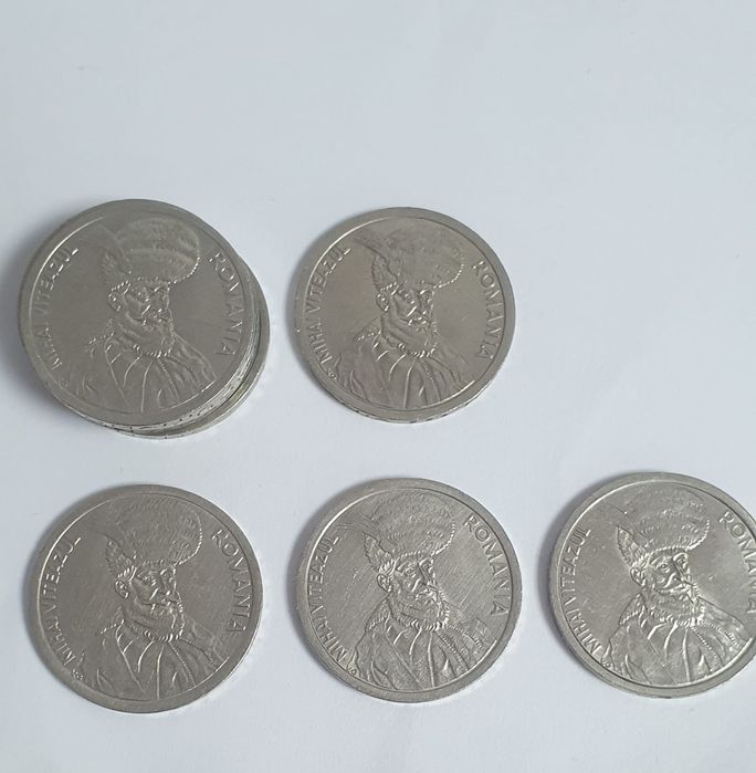 Vând colecție de bani vechi românești cu valoare