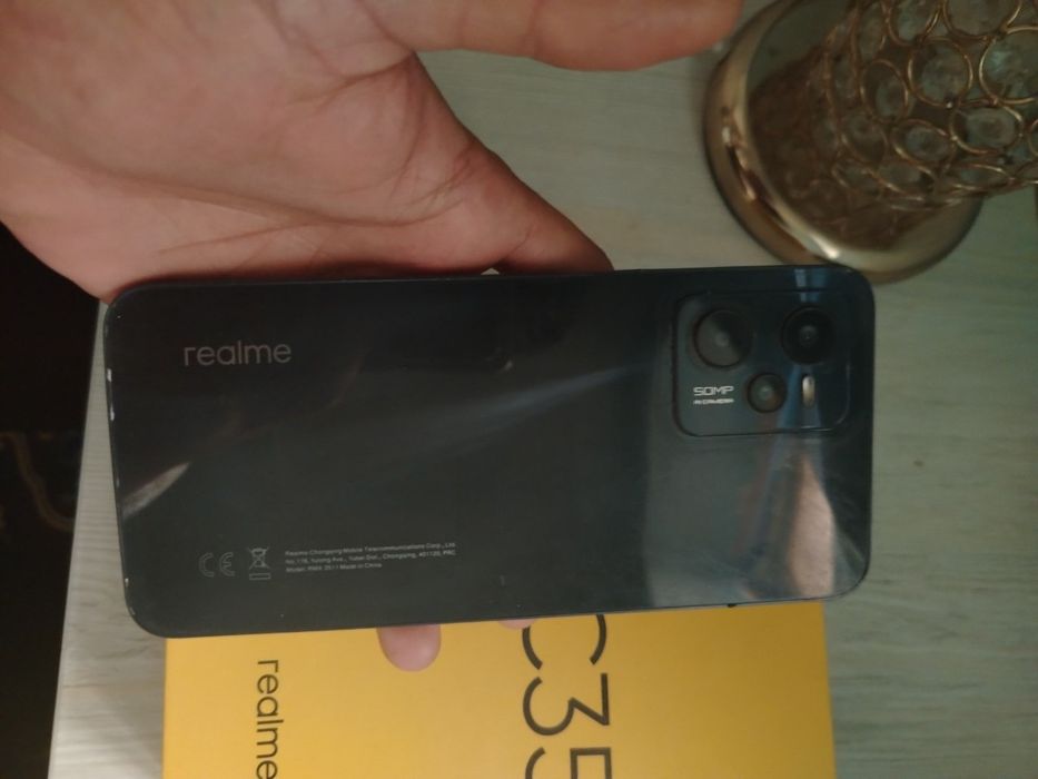 Realme C35 128 talik xotira 50 MP kamera