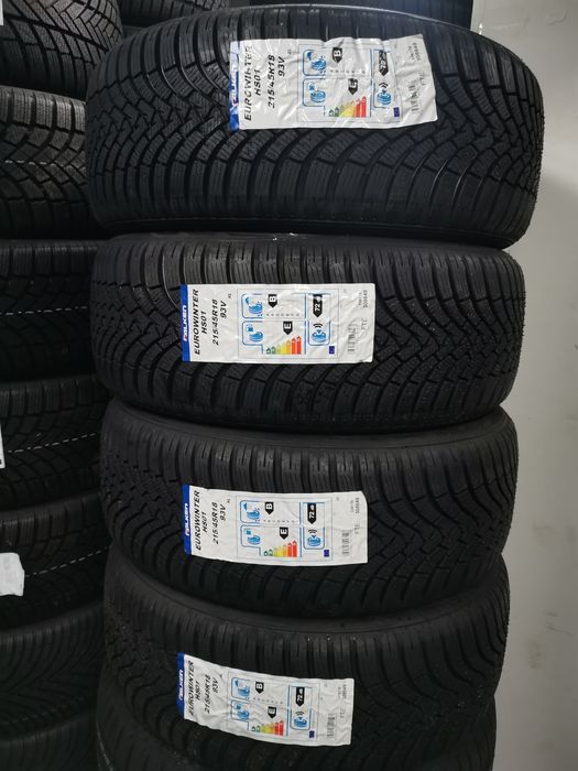 Anvelope iarna noi 215 45 18 Falken
