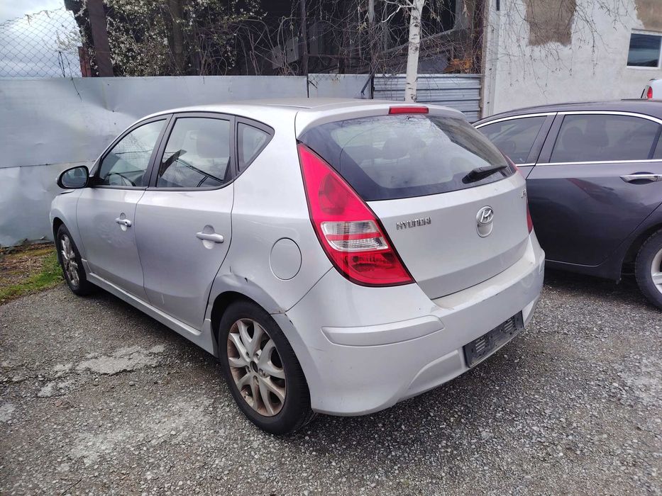 Hyundai i30 1,4 i, Хюндай и30 за Части! Април 2011