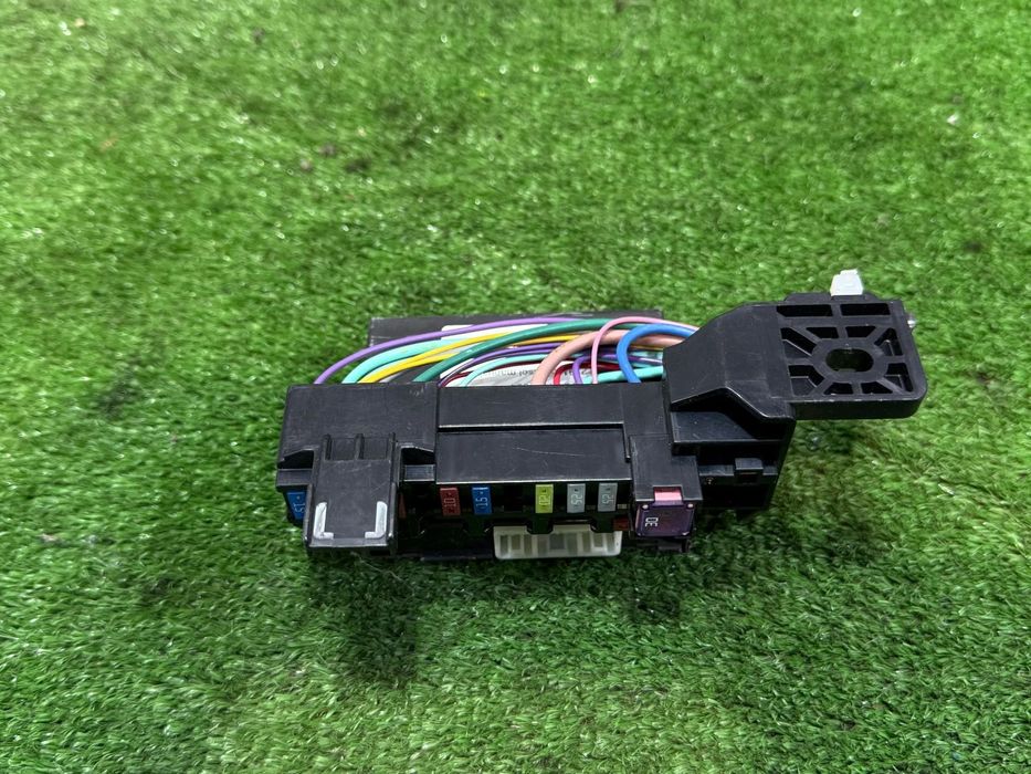 MODUL ELECTRONIC KEYLESS MAZDA 3 2.2 DIESEL 2015 COD OEM BHN9675U0A 2014-2018