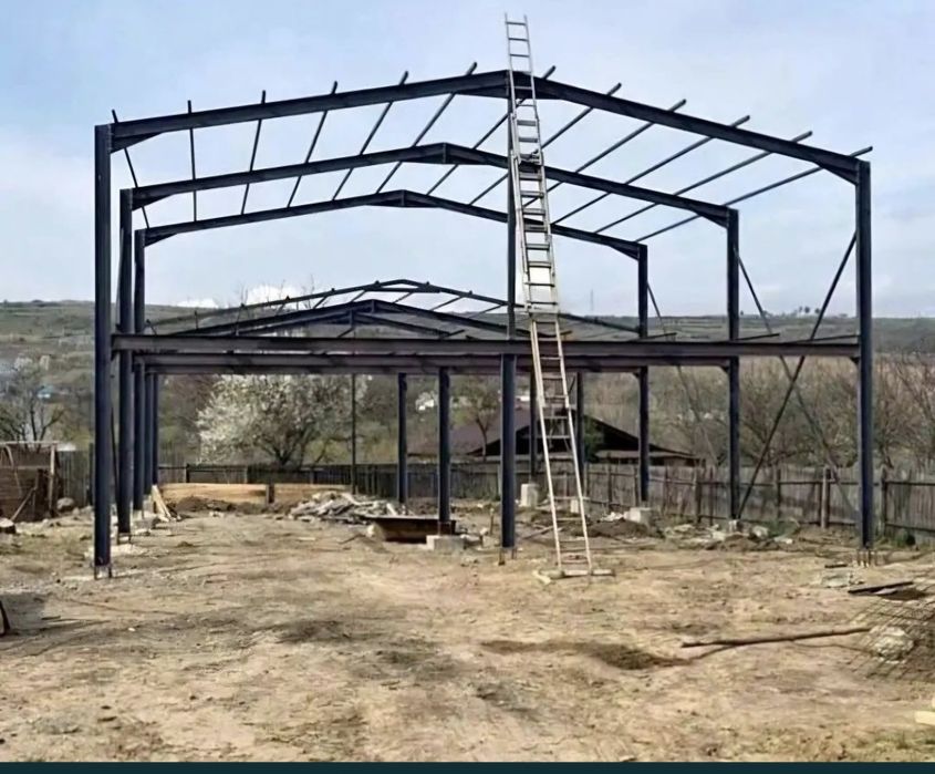 Societatea noastră se ocupa cu vanzarea de hala metalica pe structura