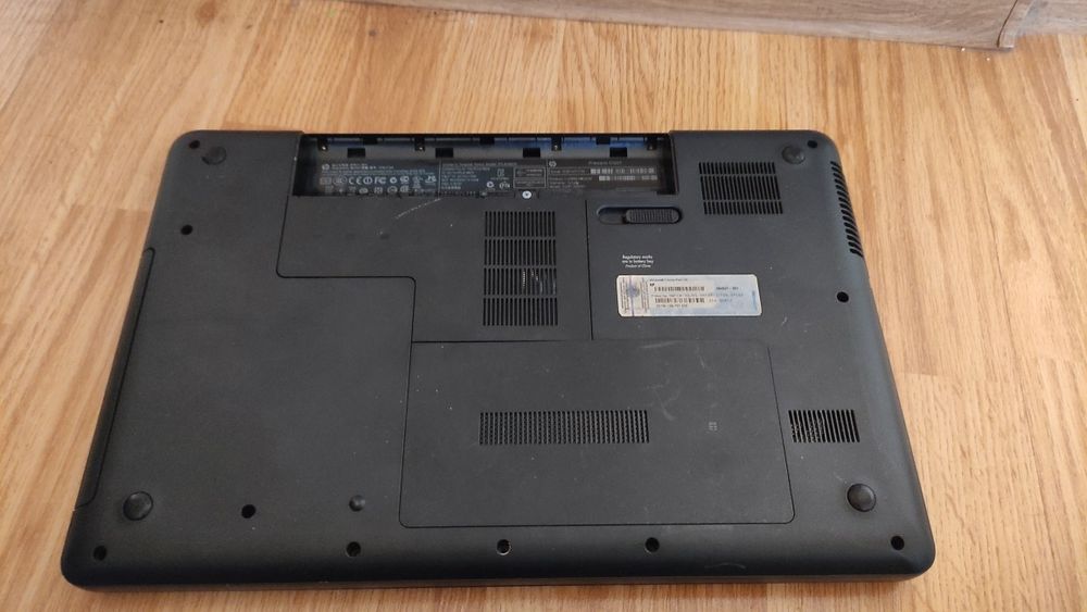 Carcasa completa + Balamale + Dvd - Hp Compaq CQ57