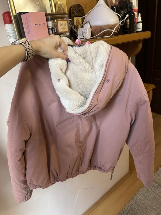 Дамски якета Puma,Bershka