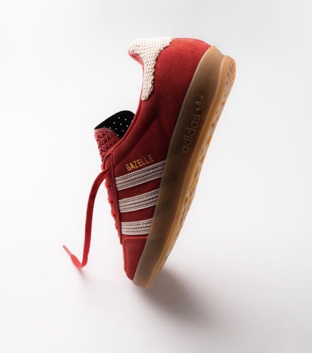 Дамски маратонки Adidas Gazelle - червени