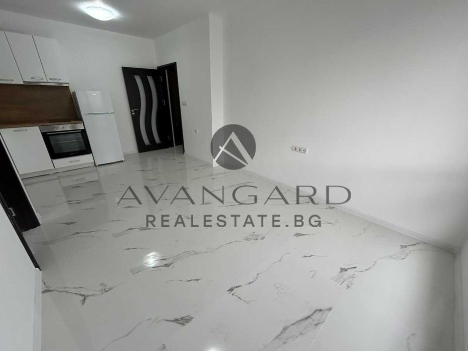 Продава се Тристаен апартамент в Пловдив, Кючук Париж - 74 кв.м за 2000 €/кв.м - Снимка #3