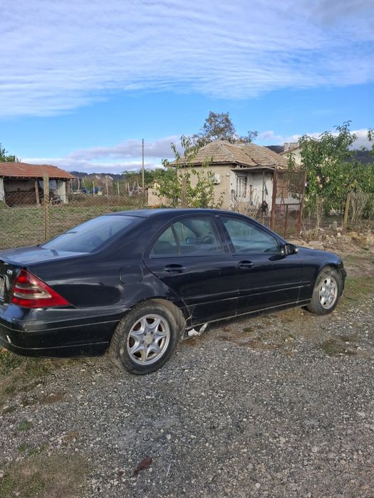 Мерцедес C200 CDI 122к.с НА ЧАСТИ