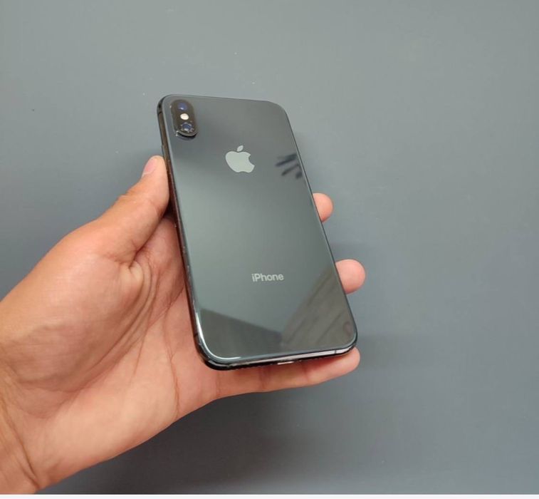 Iphon xs 64 gb. Obmenam bor