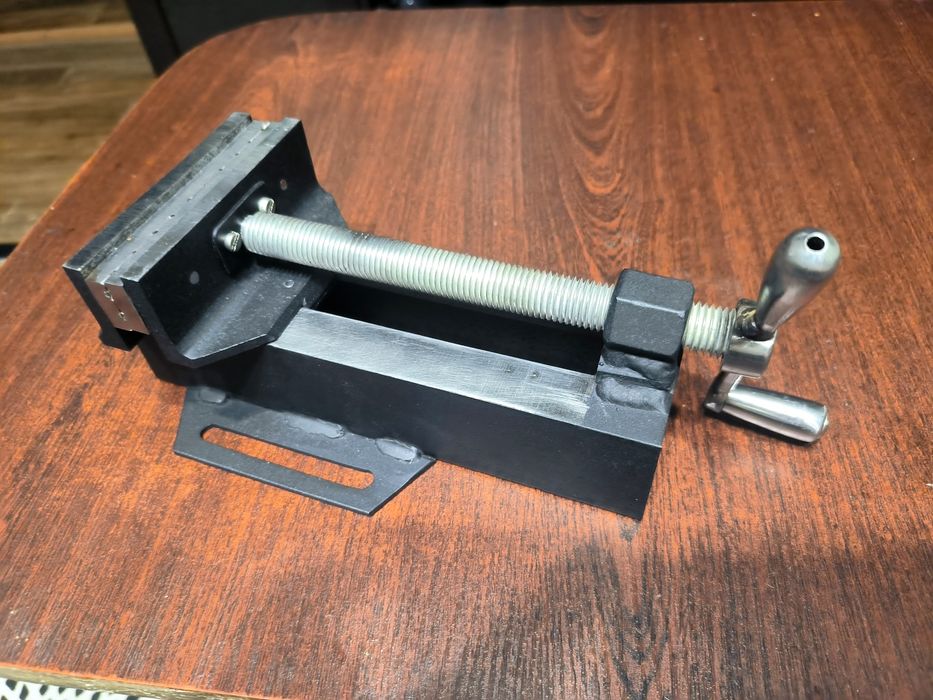 Тиски для сверлильного