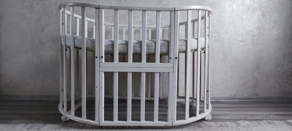 Продам манеж в хорошем состояний б/у