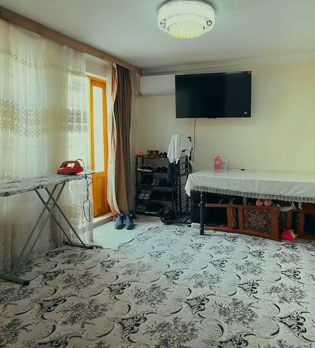 Shayxontoxur gulobod xotam moyka yonida maxalada 2 sotu 3 zona tupik