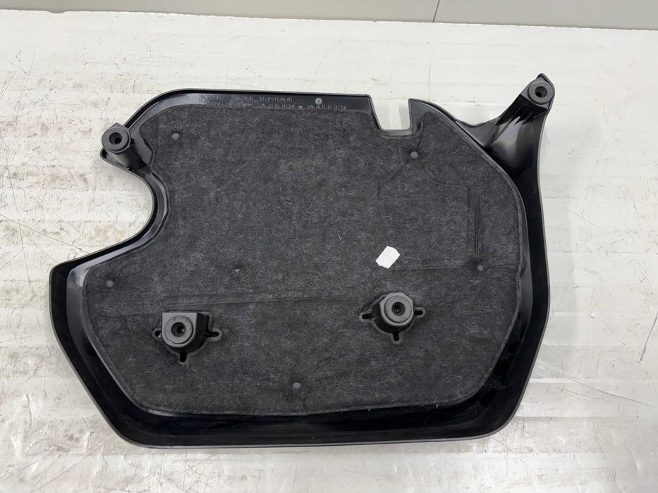 Декоративен капак двигател БМВ Ф40 Ф44 Ф48 Ф39 Ф45 фейс