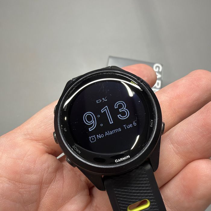 Часы Garmin Forerunner 265S, полный комплект