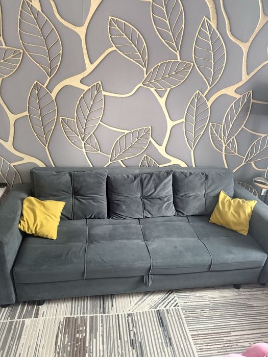 Продам диван срочно