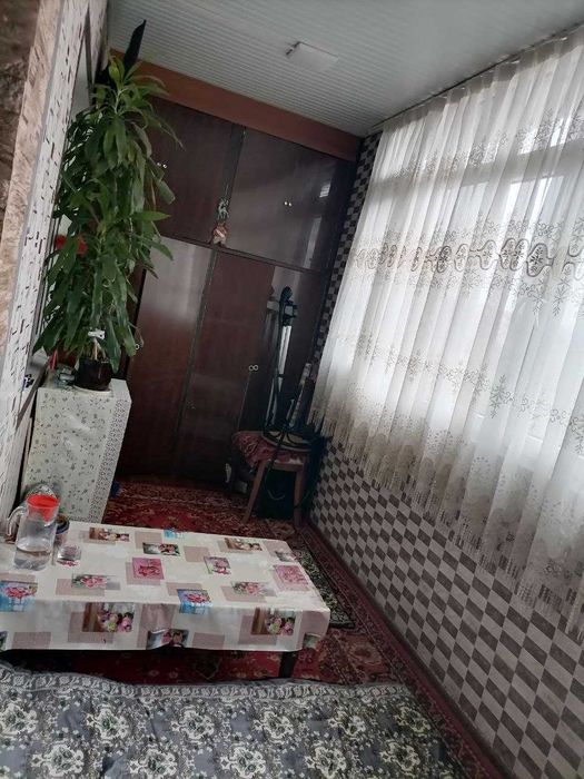 Продаю свою квартиру с мебелям