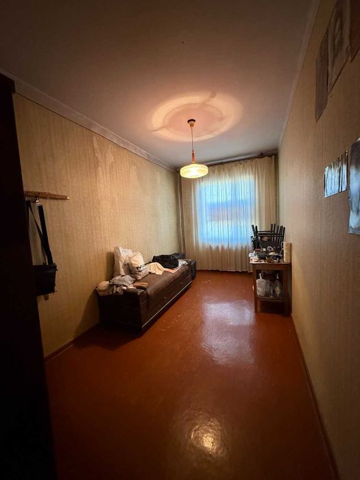 3-комнатная на первой линии Юнусабад-8 | Под офис или жильё