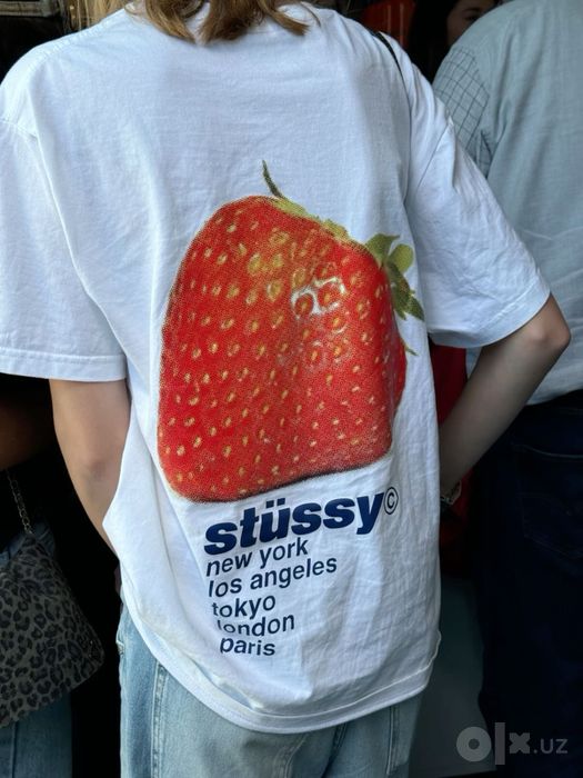 Срочно!Белая оверсайз-футболка Stussy