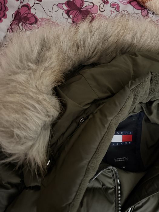 Дамско яке с пух Tommy Hilfiger XS