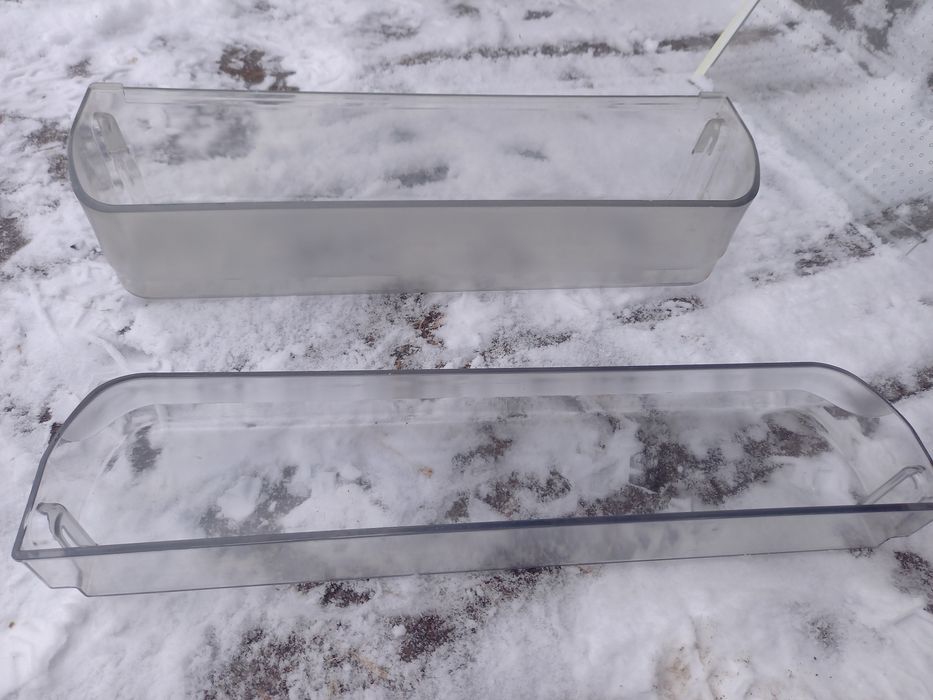 Полки в холодильник аристон