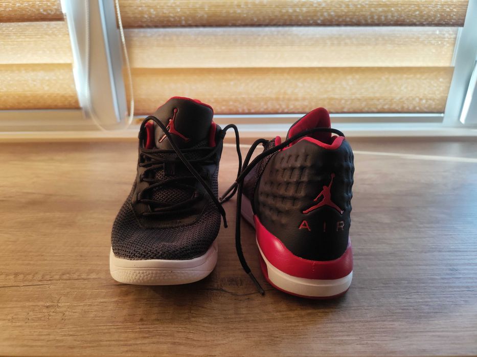 Маратонки Jordan