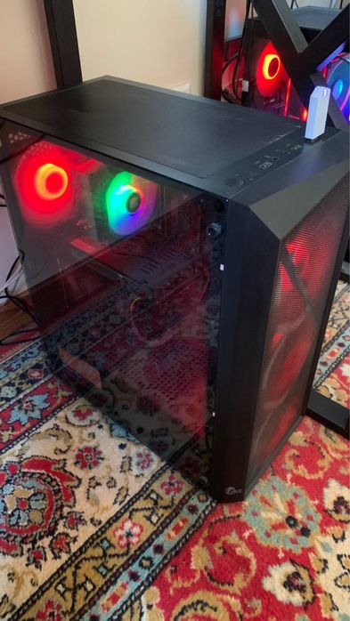 Срочно продаю Игровой ПК с монитором
