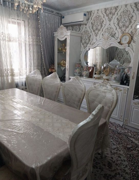 Срочно Продаётся 3ком Мевазор Махалла