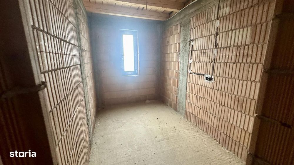 Casă individuală – 263 mp utili, teren 500 mp – Veteranilor de Război